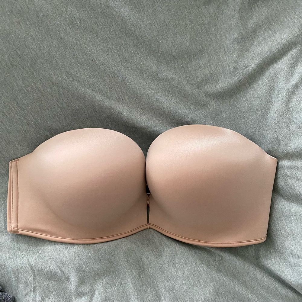 VS Bombshell add 2 cup push-up bra